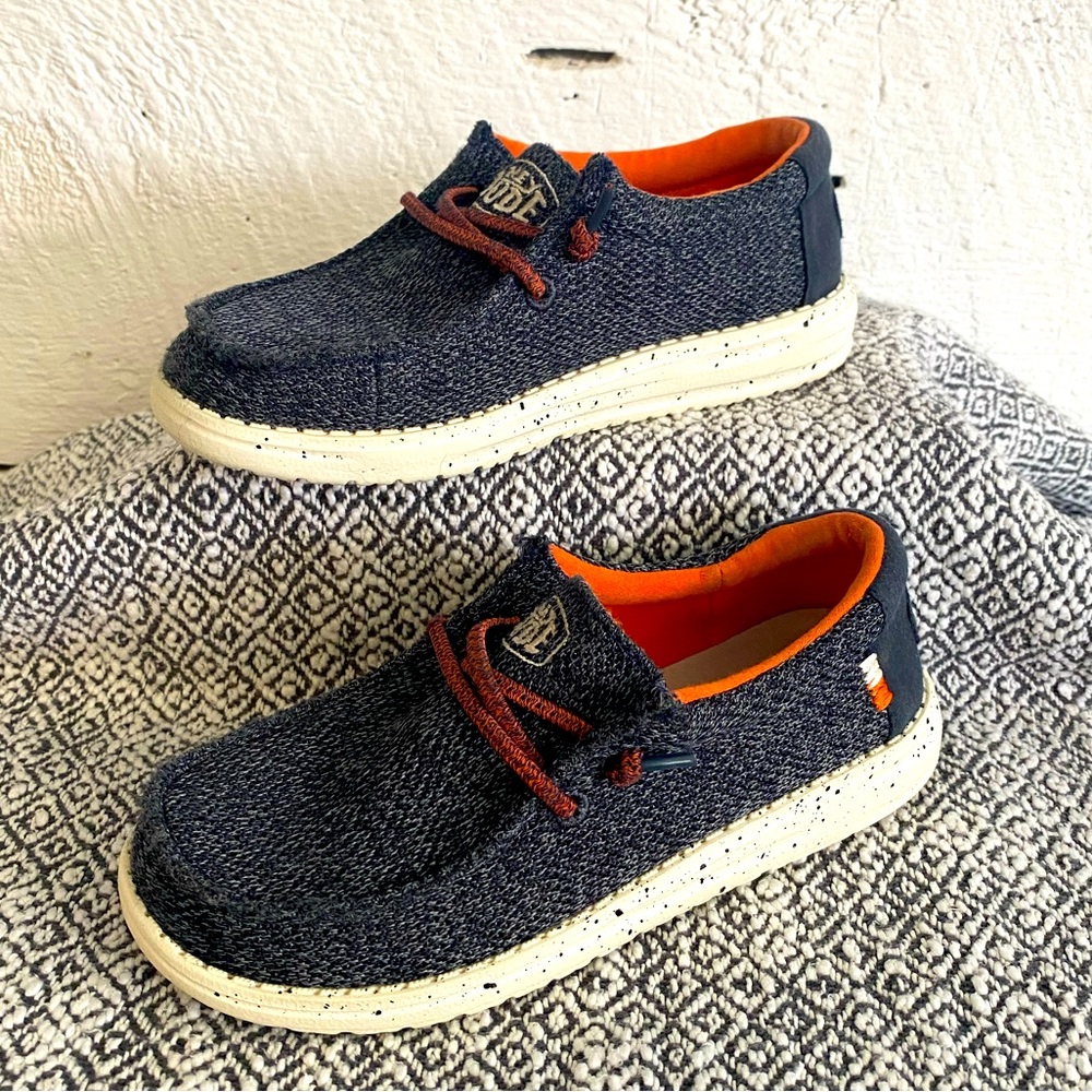 HEY DUDE WALLY YOUTH SOX OCEAN BLUE  Slip-On Boys Shoes Size Y 1
